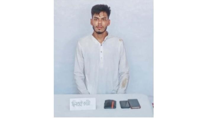 ছিনতাইয়ের ছলনায় সম্রাটের পরাজয়