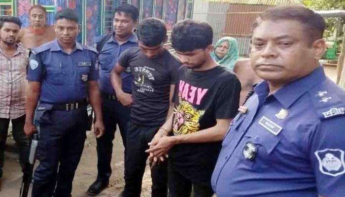 লালমাইয়ে প্রকাশ্যে গাঁজা সেবন, দুই যুবকের কারাদণ্ড ও জরিমানা: প্রশাসনের ‘জিরো টলারেন্স’ বার্তা