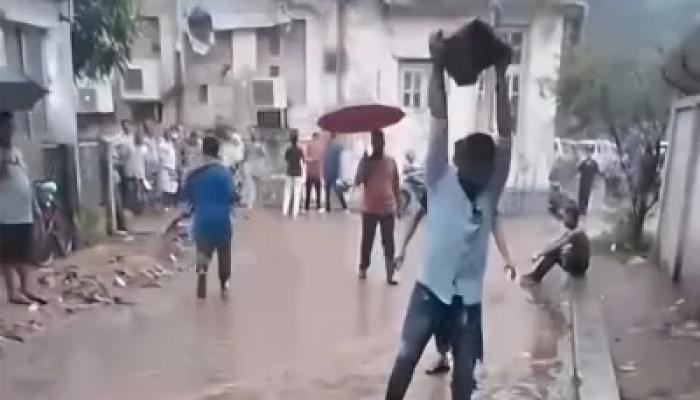 রাজধানীর মিটফোর্ড হাসপাতালের মূল ফটকের সামনে ব্যবসায়ী খুন: যুবদলের ২ নেতা আজীবন বহিষ্কার