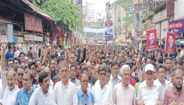 “জনগণ ষড়যন্ত্রে পরাজিত হয় না”—কুমিল্লায় বিএনপির বিজয় র্যালিতে ডা. জাহিদ হোসেন