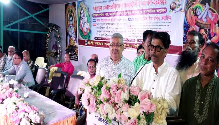 উৎসাহ-উদ্দীপনায় কুমিল্লায় শ্রীকৃষ্ণের শুভ জন্মাষ্টমী উদযাপন