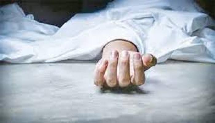 ঢাকা-চট্টগ্রাম মহাসড়কের পাশে বালুর নিচ থেকে যুবকের গলাকাটা লাশ উদ্ধার