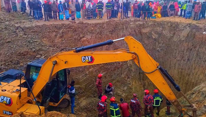 ৪২ ফুট গহ্বরে আটকে সাজিদ; ২৪ ঘণ্টা পরও উদ্ধার নেই, আরও গভীরে খনন শুরু
