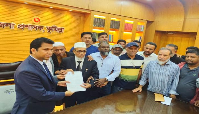 কুমিল্লা–৬ আসনে নির্বাচনী মাঠে ফেরার ইঙ্গিত সাক্কুর মনোনয়ন ফরম সংগ্রহ