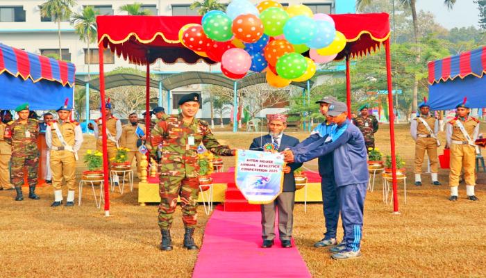 উৎসবমুখর আয়োজনে কুমিল্লা ক্যাডেট কলেজে আন্তঃহাউস ক্রীড়ার সূচনা
