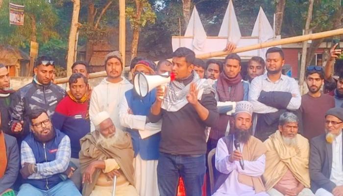 ‘গণভোটে হ্যাঁ’ চাইলেন এনসিপির হাসনাত, স্বাধীনতা ও দুর্নীতিমুক্ত বাংলাদেশে জোর