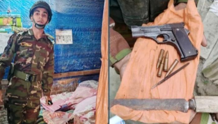 ফেনীতে যুবদল নেতার খামারে সেনাবাহিনীর অভিযান বিদেশি পিস্তল ও ম্যাগাজিন উদ্ধার